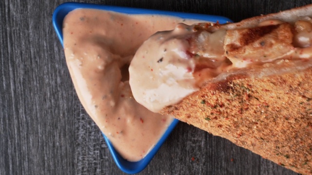 Video Reference: Food, Tableware, Sliced bread, Ingredient, Recipe, Staple food, Dish, Graham bread, Cuisine, Fruit