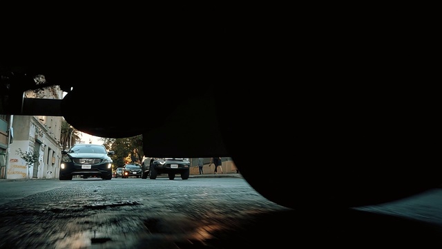 Video Reference: Tire, Wheel, Automotive lighting, Automotive tire, Vehicle, Car, Building, Window, Asphalt, Road surface