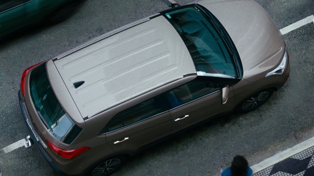 Video Reference: Car, Land vehicle, Vehicle, Hood, Motor vehicle, Automotive lighting, Automotive design, Blue, Mode of transport, Automotive exterior