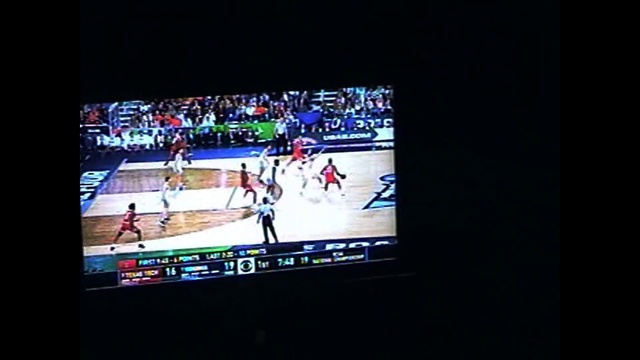 Video Reference: Sports uniform, Sports equipment, Field house, World, Television, Player, Flat panel display, Ball game, Sportswear, Gadget