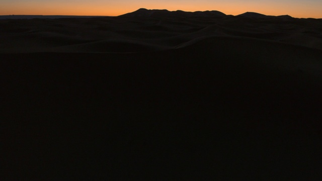 Video Reference: Sky, Mountain, Cloud, Terrain, Natural landscape, Slope, Grassland, Landscape, Tints and shades, Horizon