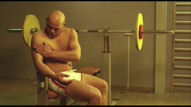 Video Reference: Shoulder, Muscle, Shorts, Leg, Human body, Jaw, Neck, Knee, Chest, Thigh