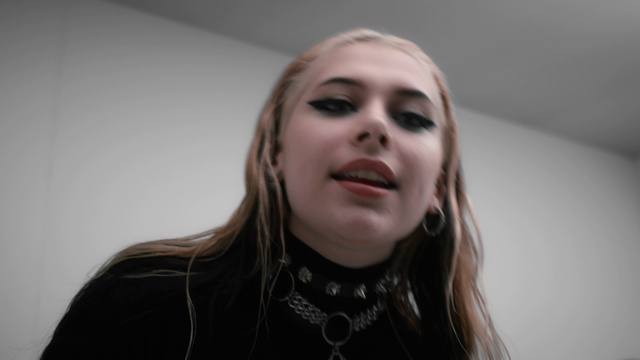 Video Reference: Cheek, Lip, Eyebrow, Mouth, Eyelash, Flash photography, Jaw, Neck, Gesture, Smile