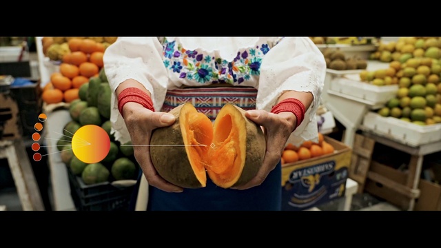 Video Reference: Food, Orange, Natural foods, Plant, Whole food, Greengrocer, Fruit, Selling, Calabaza, Cuisine