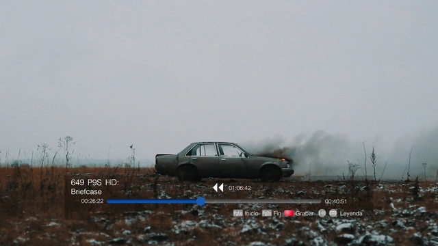 Video Reference: Vehicle, Car, Sky, Tire, Wheel, Motor vehicle, Automotive tire, Automotive design, Automotive lighting, Rolling