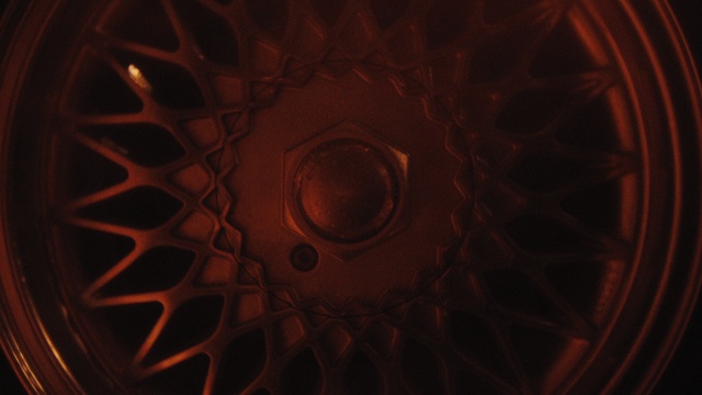 Video Reference: Automotive tire, Wheel, Alloy wheel, Tread, Rim, Hubcap, Wood, Gas, Circle, Automotive design