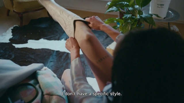 Video Reference: Plant, Houseplant, Gesture, Thigh, Elbow, Thumb, Leisure, Wrist, Human leg, Foot