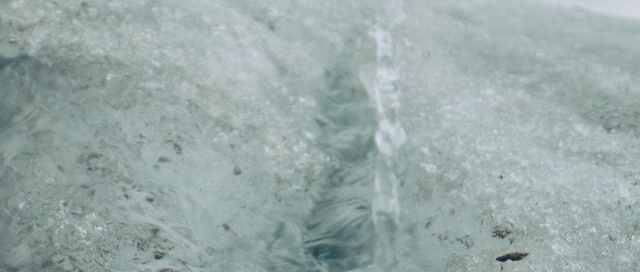 Video Reference: Water, Fluid, Grey, Freezing, Geological phenomenon, Liquid, Wind wave, Winter, Pattern, Frost