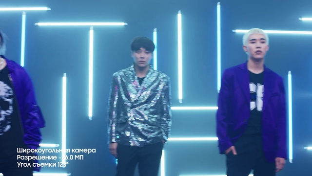 Video Reference: Shoulder, Light, Blue, Purple, Sleeve, Lighting, Entertainment, T-shirt, Fashion design, Flash photography