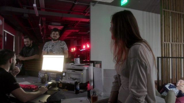 Video Reference: Shirt, Computer monitor, Computer keyboard, Desk, Computer, Peripheral, Office equipment, Engineering, Technology, Electronic device