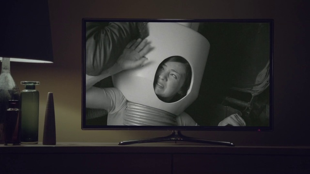 Video Reference: Television, Cable television, Output device, Television set, Flash photography, Flat panel display, Style, Computer monitor accessory, Entertainment center, Art