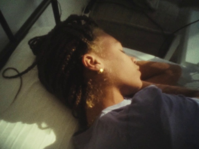 Video Reference: Face, Gesture, Comfort, Eyelash, Beard, Elbow, Facial hair, Human leg, Fun, Fur