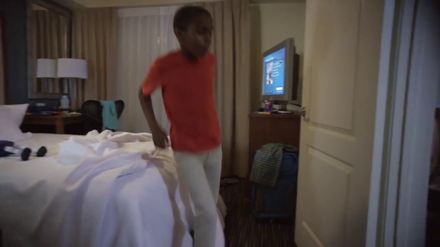 Video Reference: Comfort, Flooring, T-shirt, Hardwood, Home appliance, Linens, Event, Display device, Television set, Television