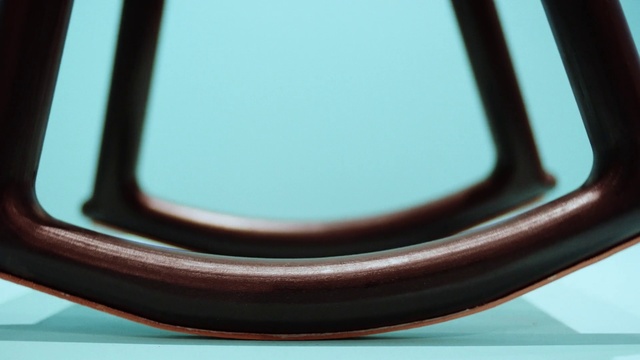 Video Reference: Rim, Font, Tints and shades, Automotive exterior, Electric blue, Auto part, Circle, Wood, Bumper, Metal