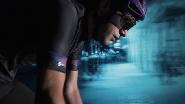 Video Reference: Flash photography, Helmet, Purple, Thigh, Elbow, Electric blue, Magenta, Human leg, Darkness, Event