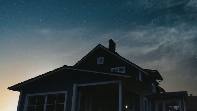 Video Reference: Sky, Atmosphere, Cloud, Window, Building, Black, Atmospheric phenomenon, Tints and shades, Astronomical object, Science