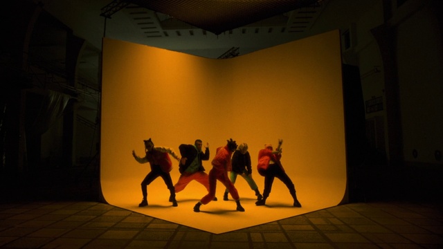 Video Reference: Art, Entertainment, Choreography, Performing arts, Event, Performance art, Visual arts, Shadow, Fun, Animation