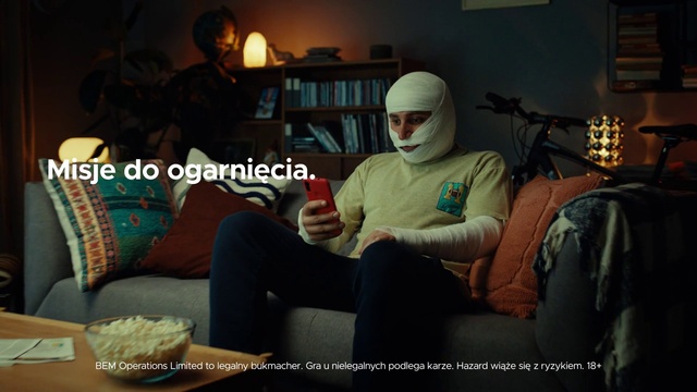 Video Reference: Couch, Comfort, Event, Eyewear, Fun, Service, Room, Darkness, Personal protective equipment, Sitting