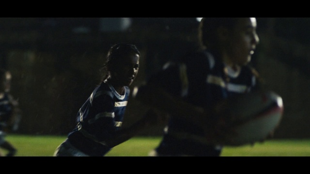 Video Reference: Sports uniform, Sports equipment, Jersey, Flash photography, Player, Ball game, Football player, Team sport, Tournament, Sports