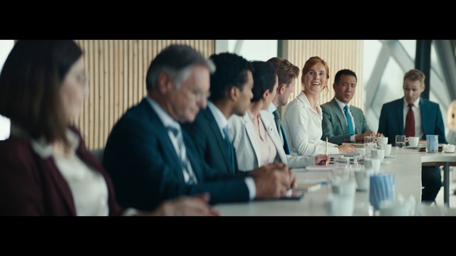 Video Reference: Sharing, Tie, Water, Tableware, Table, Suit, Formal wear, Event, White-collar worker, Conversation