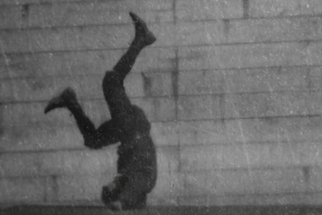 Video Reference: Water, Gesture, Grey, Flash photography, Tints and shades, Elbow, Monochrome photography, Monochrome, Font, Recreation