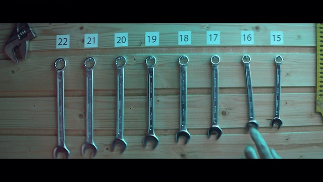 Video Reference: Water, Tableware, Drinkware, Font, Window, Audio equipment, Rectangle, Gas, Office supplies, Electronic instrument