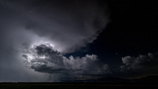 Video Reference: Cloud, Sky, Atmosphere, Natural landscape, Thunderstorm, Grey, Cumulus, Atmospheric phenomenon, Dusk, Landscape