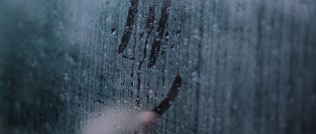 Video Reference: Water, Automotive tire, Liquid, Grey, Moisture, Tints and shades, Drop, Precipitation, Electric blue, Glass