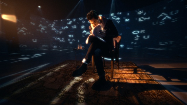 Video Reference: Flash photography, Entertainment, Performing arts, Sky, Musician, Music, Event, Artist, Stage, Electric blue