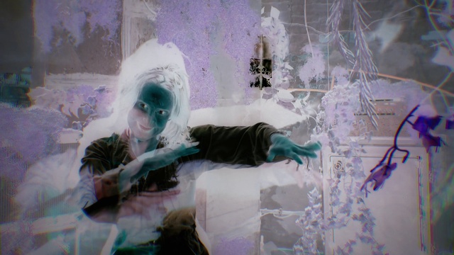 Video Reference: Purple, Organism, Art, Cg artwork, Freezing, Visual arts, Graphics, Personal protective equipment, Painting, Fun