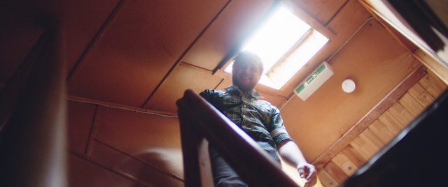 Video Reference: Wood, Stairs, Tints and shades, Elbow, Ceiling, Audio equipment, Event, T-shirt, Hardwood, Entertainment