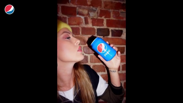 Video Reference: Lip, Flash photography, Gesture, Eyelash, Drinking, Drink, Electric blue, Nail, Entertainment, Fun