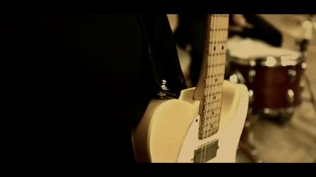 Video Reference: Musical instrument, Guitar, String instrument accessory, String instrument, Guitar accessory, Musical instrument accessory, String instrument, Plucked string instruments, Music, Wood