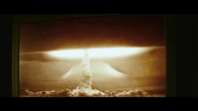 Video Reference: Window, Heat, Rectangle, Gas, Tints and shades, Lens flare, Astronomical object, Horizon, Flame, Backlighting