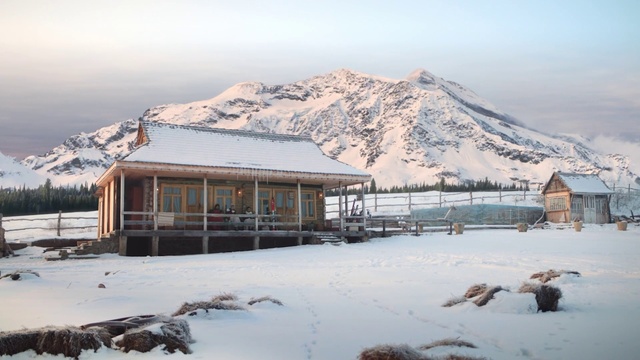 Video Reference: Sky, Snow, Cloud, Property, Mountain, Building, Slope, Freezing, Landscape, Real estate