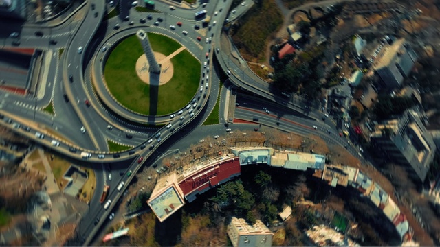 Video Reference: Infrastructure, Transport hub, Thoroughfare, Urban design, Landscape, Residential area, Cityscape, Road, Landmark, Metropolitan area