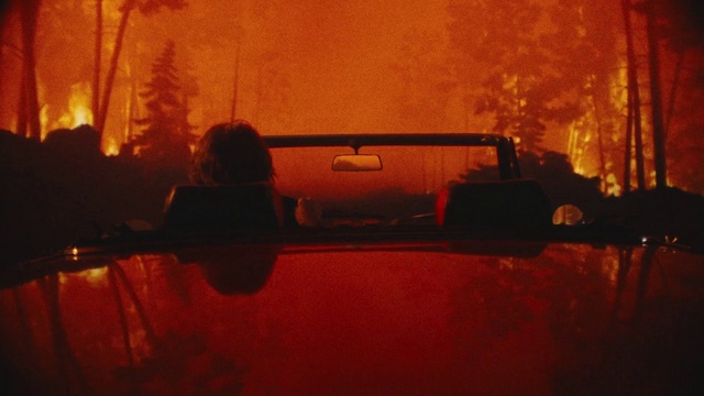 Video Reference: Automotive lighting, Hood, Vehicle, Window, Car, Motor vehicle, Truck, Automotive design, Automotive exterior, Mode of transport