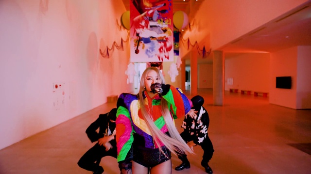 Video Reference: Shorts, Orange, Pink, Hat, Entertainment, Red, Performing arts, Happy, Leisure, Magenta