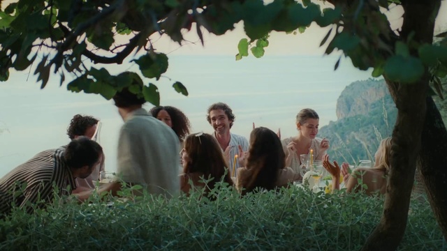 Video Reference: Plant, Water, Sky, Green, People in nature, Happy, Gesture, Leisure, Grass, Summer