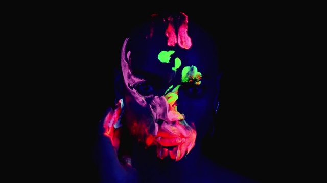 Video Reference: Human body, Petal, Purple, Performing arts, Entertainment, Visual effect lighting, Art, Magenta, Electric blue, Choreography