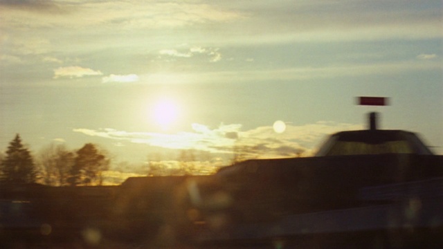 Video Reference: Cloud, Sky, Afterglow, Dusk, Tree, Sunrise, Sunset, Cumulus, Astronomical object, Heat