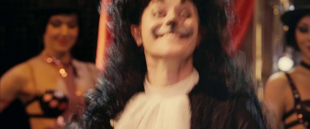 Video Reference: Lip, Chin, Hand, Eyebrow, Mouth, Human body, Flash photography, Eyelash, Gesture, Entertainment