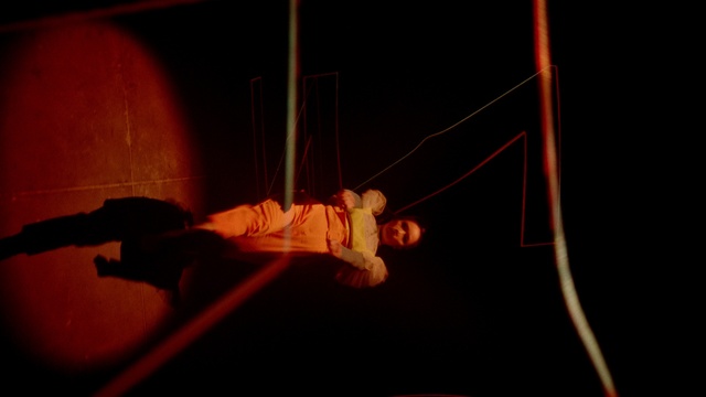 Video Reference: Aerialist, Trapeze, Entertainment, Performing arts, Choreography, Rope, Event, Elbow, Balance, Acrobatics