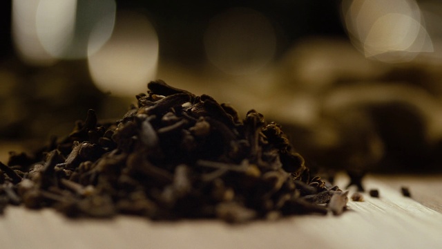 Video Reference: Wood, Drink, Metal, Pest, Event, Macro photography, Pattern, Arthropod, Insect, Soil