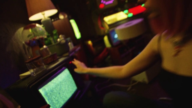 Video Reference: Entertainment, Fun, Visual effect lighting, Gadget, Technology, Leisure, Electronic device, Flash photography, Computer, Magenta