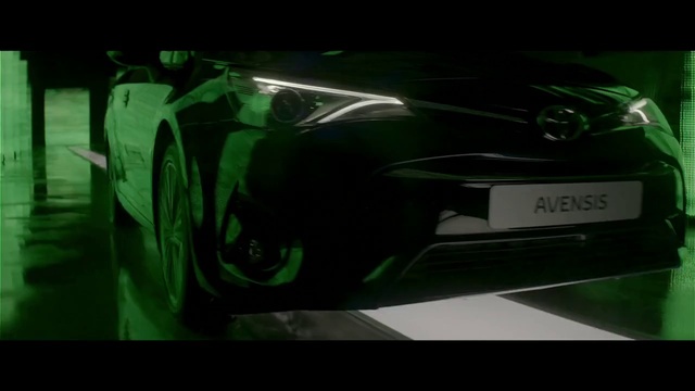 Video Reference: Tire, Car, Vehicle, Wheel, Hood, Automotive lighting, Automotive tire, Motor vehicle, Automotive design, Alloy wheel