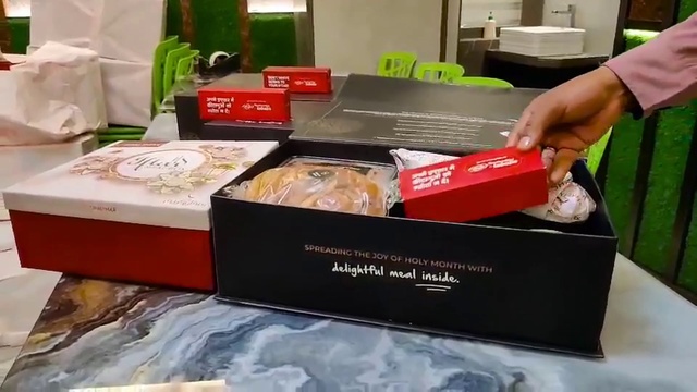 Video Reference: Food, Ingredient, Packaging and labeling, Cuisine, Box, Dish, Comfort food, Carton, Cooking, Delicacy