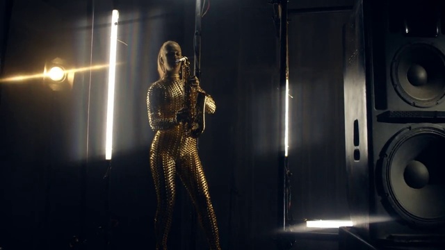 Video Reference: Musical instrument, Guitar, Musician, Flash photography, String instrument, String instrument, Entertainment, Performing arts, Concert, Automotive lighting