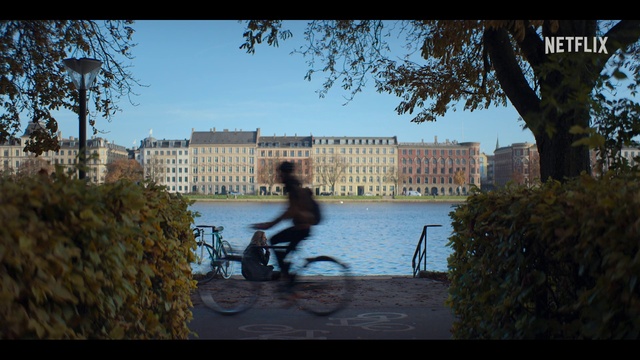 Video Reference: Bicycle, Wheel, Tire, Water, Building, Bicycle wheel, Sky, Bicycles--Equipment and supplies, Plant, Window