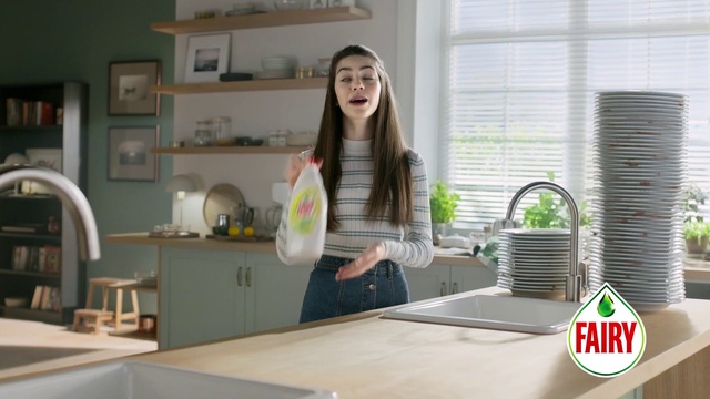 Video Reference: Table, Tap, Kitchen sink, Countertop, Tableware, Window, Sleeve, Kitchen, Cooking, Wood